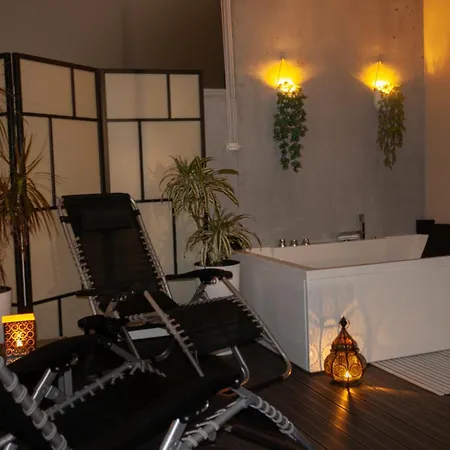 Luxury By The Blue Vila Nova de Gaia