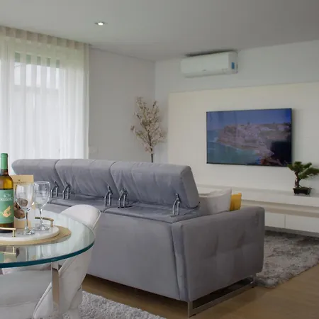 Appartement Luxury By The Blue Vila Nova de Gaia